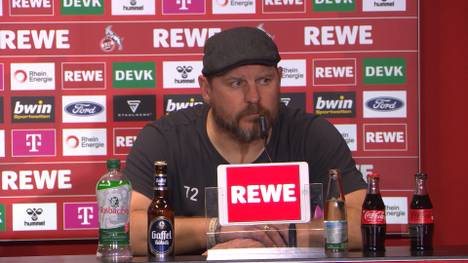 Bei der Pressekonferenz nach dem Remis gegen Hoffenheim gibt sich Köln-Trainer Steffen Baumgart durchaus zufrieden. Besonders die "Energieleistung" seiner Mannschaft sprach er positiv an. 