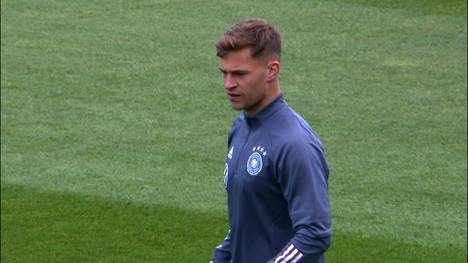 Joshua Kimmich sieht einen Missstand beim Rekordmeister, den er bei Sport1 klar anspricht.