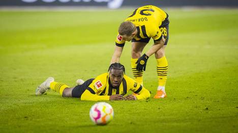 Borussia Dortmund muss im Kampf um die Meisterschaft einen Rückschlag hinnehmen. Ein Youngster wird wegen einer Operation die restliche Saison ausfallen.