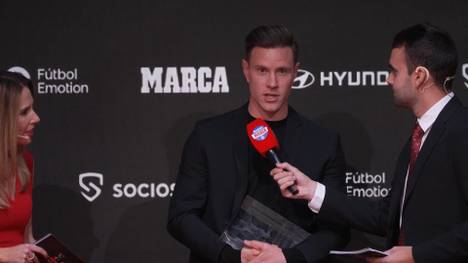 Bei den Marca-Awards wurde Marc-André ter Stegen als der beste Torhüter der Liga ausgezeichnet. Auf der Verleihung beantwortete er die Frage, ob er sich selbst als besten Keeper der Welt betitele. 