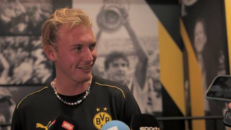 Wechselt Maximilian Beier zu Borussia Dortmund? BVB-Profi Julian Brandt äußert sich zum Gerücht und verrät eine kleine Anekdote.