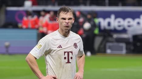 Joshua Kimmich ist auf der Suche nach einem Spielerberater. Deutet sich hier ein Transfer des Bayern-Strategen an?
