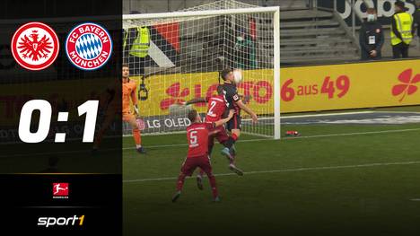 Eintracht Frankfurt und der FC Bayern liefern sich ein heißes Duell am Samstagabend. Mit Leroy Sané wechselt Julian Nagelsmann den Sieg ein.