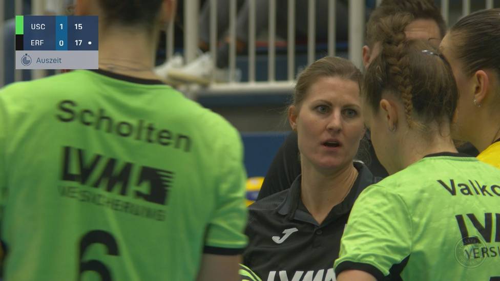 Schwarz-Weiß Erfurt präsentierte sich gegen den USC Münster als harter Gegner. Münster-Coach Lisa Thomsen veranlasste das zu einer sehr deutlichen Ansprache an ihr Team.