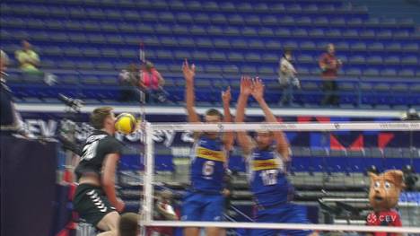 Die Deutsche Volleyball Nationalmannschaft wollte in den Kampf um die EM-Medaillen eingreifen. Gegen Favorit Italien geriet das Team von Andrea Giani dann aber deutlich unter die Räder.