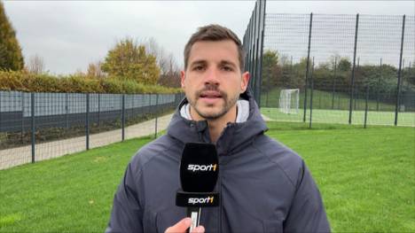 Mats Hummels hat es bei der AS Rom unter Trainer Ivan Jurić aktuell nicht leicht. SPORT1-Reporter Manfred Sedlbauer erklärt, wann seine Zeit in Rom frühzeitig zu einem Ende kommen könnte. 