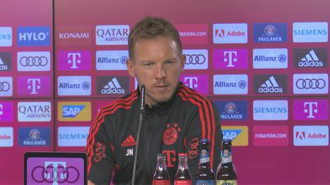 Der Bayern-Trainer Julian Nagelsmann spricht erstmals seit der 0:1-Pleite in Augsburg darüber, wie es ihm die letzten zwei Wochen ergangen ist und wie er mit dem Druck in dieser Zeit umgegangen ist. 