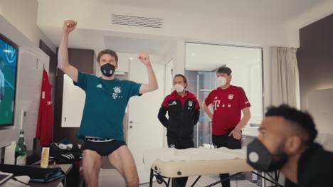 In der Doku "FC Bayern - Behind The Legend" schwärmt Hasan Salihamidzic von Erling Haaland. Die Dokumentation gibt es ab 2. November exklusiv bei Prime Video.