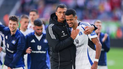 Der Hamburger SV darf sich bald wieder auf Robert Glatzel freuen. Der Stürmer fehlte zuletzt vier Monate lang verletzungsbedingt. HSV-Trainer Merlin Polzin ordnet die Situation ein.