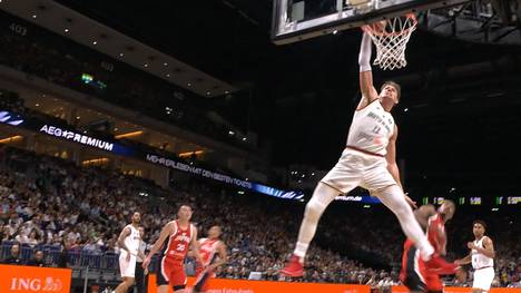 Bei Olympia 2024 in Paris ist Japan der erste Gegner der deutschen Basketballer. Im Testspiel kurz vor den Olympischen Spielen setzt der Weltmeister schon mal ein dickes Ausrufezeichen.