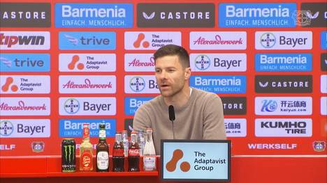Leverkusen-Trainer Xabi Alonso möchte die Bundesligasaison ungeschlagen beenden und Geschichte schreiben.