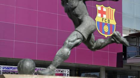 Frische Kohle für den FC Barcelona? Offenbar hat der verschuldete spanische Spitzenklub einen neuen Sponsor an Land gezogen.