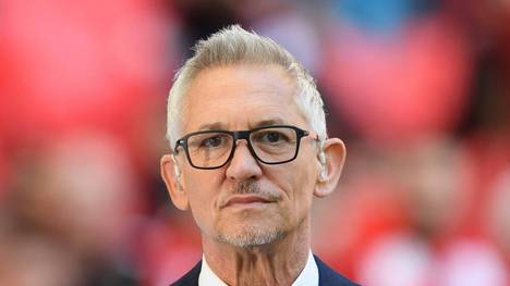 Nach der Aufregung um seine Kritik an der britischen Asylpolitik wird Gary Lineker vorerst nicht mehr bei der BBC als Experte zum Einsatz kommen - was zu einer erstaunlichen Protestwelle führt.