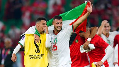 Marokko hat sich den lang gehegten Traum vom WM-Achtelfinale erfüllt und steht erstmals seit 36 Jahren in der K.o.-Runde. Gegen Kanada gewannen die Nordafrikaner im letzten Spiel der Gruppe F mit 2:1. 
