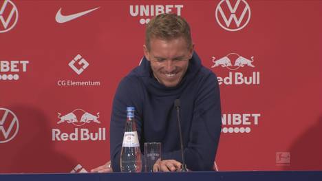 Angesprochen auf das kommende Spiel gegen Manchester United belächelt Julian Nagelsmann eine Journalistenfrage und will sich nicht mit Jesus vergleichen.