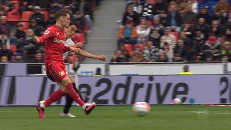 Bayer Leverkusen bleibt die Mannschaft der Stunde. Auch Eintracht Frankfurt unterliegt gegen eine spielfreudige Werkself.