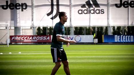 Seit Mitte März war Cristiano Ronaldo nicht mehr in Turin. Jetzt kehrte er zurück auf den Trainingsplatz. Ein Hoffnungsschimmer für den Re-Start der Serie A.
