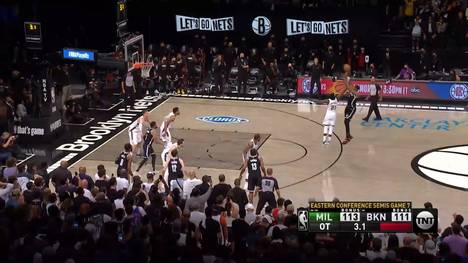 Kevin Durant liefert für die Brooklyn Nets erneut eine historische Playoff-Gala in Game 7, aber die Milwaukee Bucks siegen.